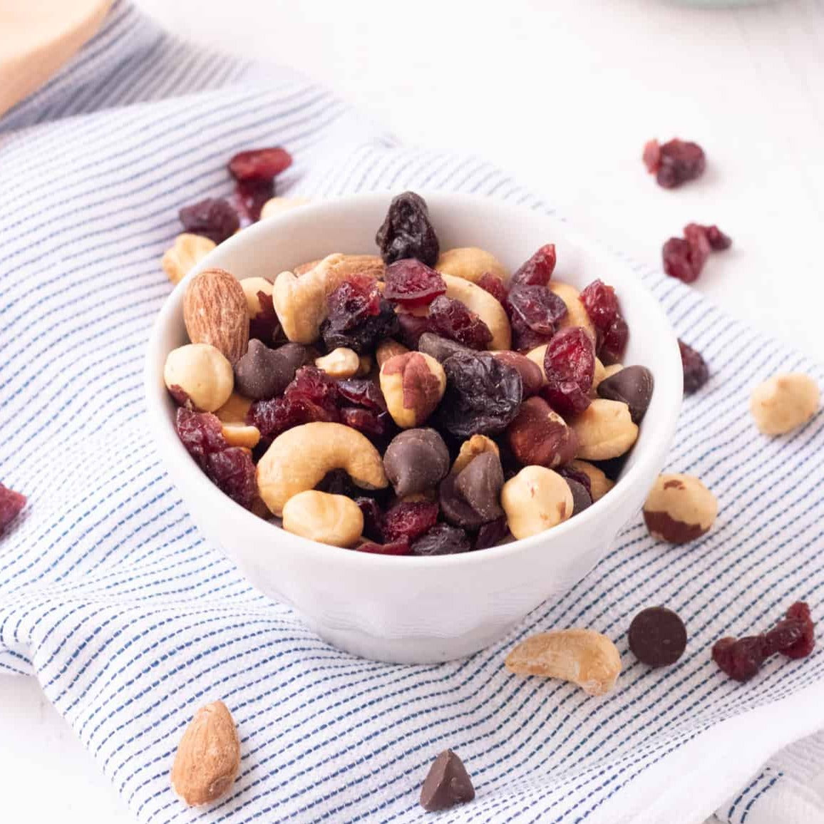 Pistachio & Cashew Trail Mix